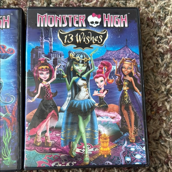 Monster High DVD Set - Picture 3 of 5